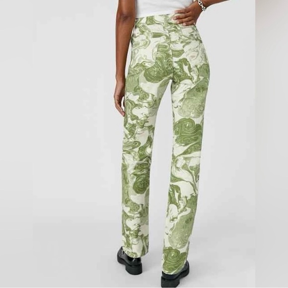 Reformation Women’s Marble High Waisted Straight
Leg Jeans in Avocado Swirl, 27 - Picture 3 of 14